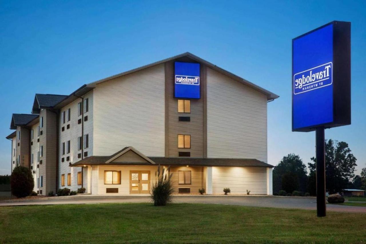 Travelodge By Wyndham Livonia Exteriör bild